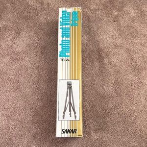 Sakar TR-2L Photo and Video TriPod